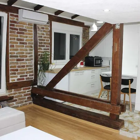 Story * סראייבו